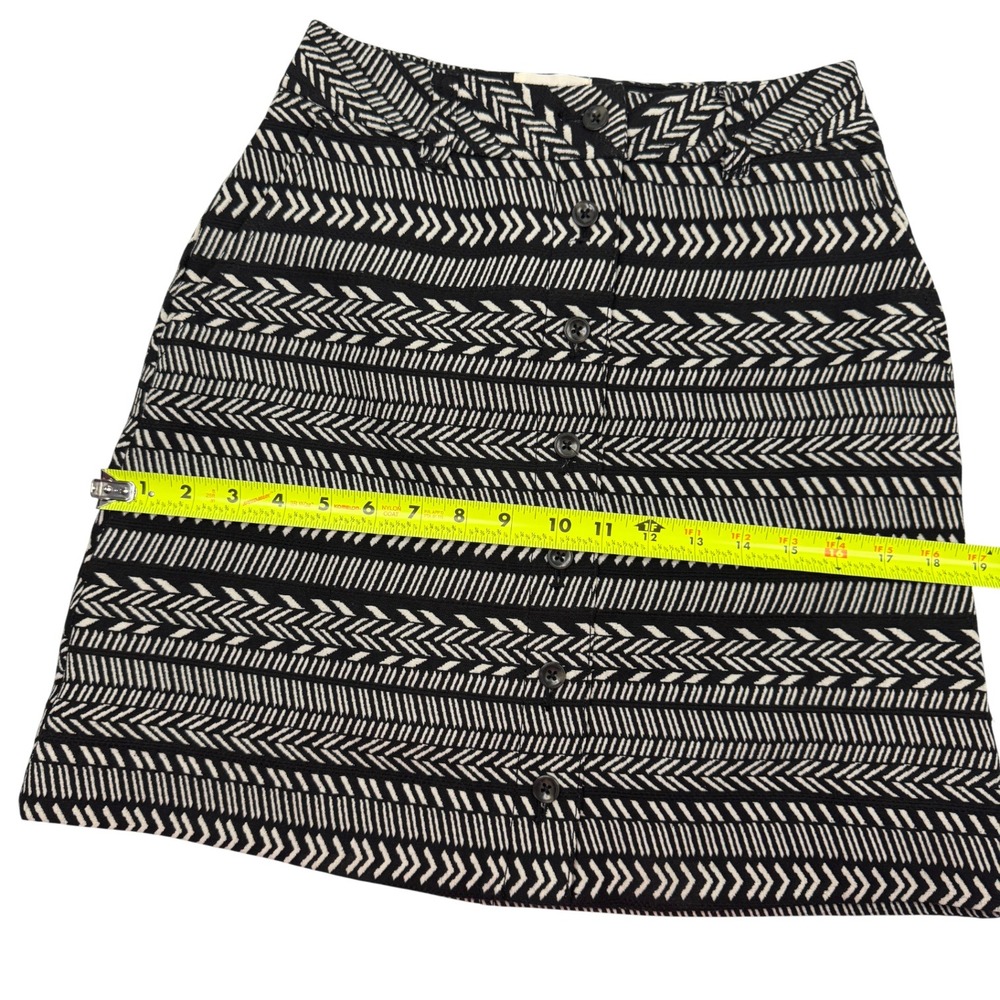 Maeve Black White Geometric Print A Line‎ Button Front Mini Skirt Size 0 Y2K - Picture 9 of 12